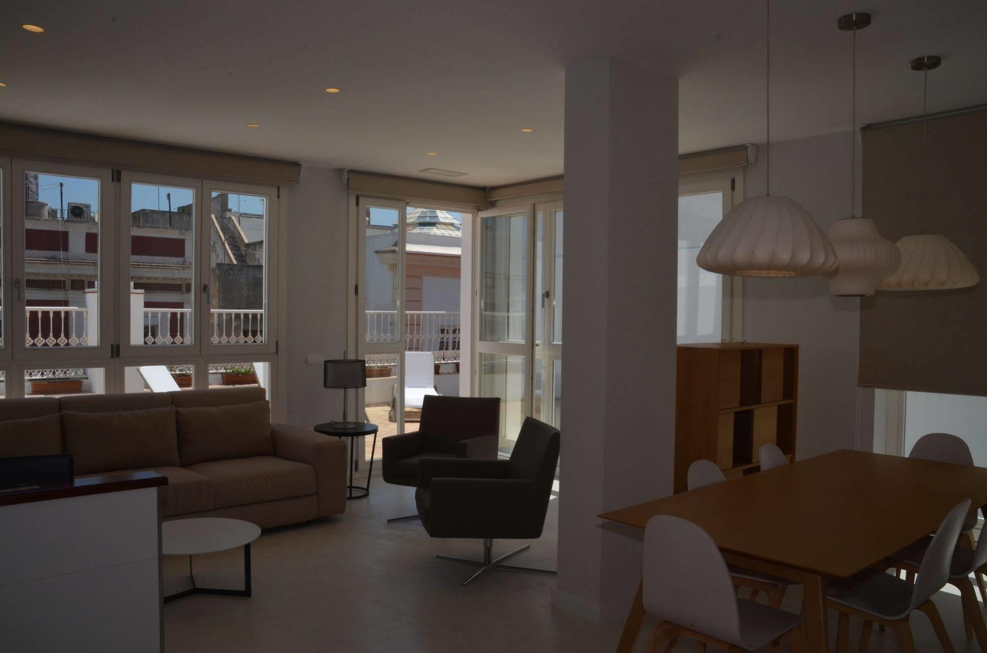 Casa Palacio Cadiz By Luxury Suites Cadiz Exterior photo