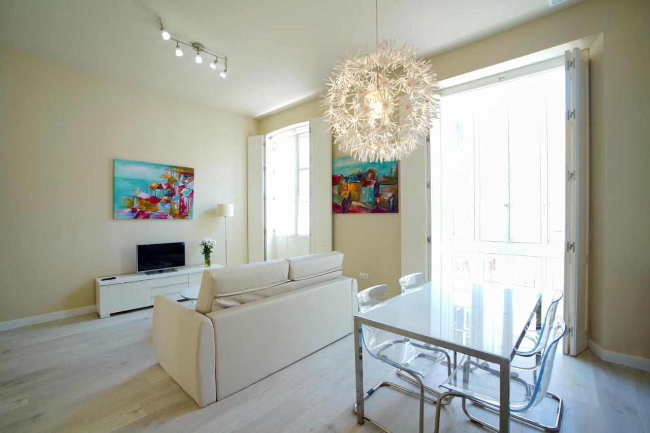 Casa Palacio Cadiz By Luxury Suites Cadiz Exterior photo